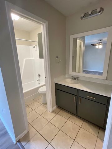 3707 Buffalo Springs TRL 501, Georgetown, TX 78628