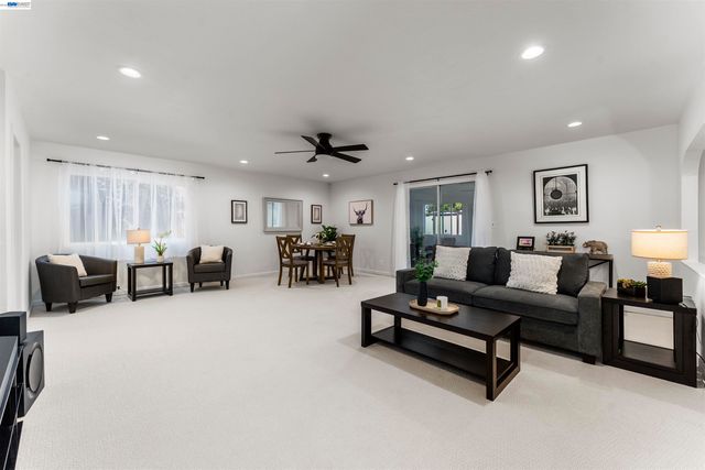 43143 Gatewood St, Fremont, CA 94538