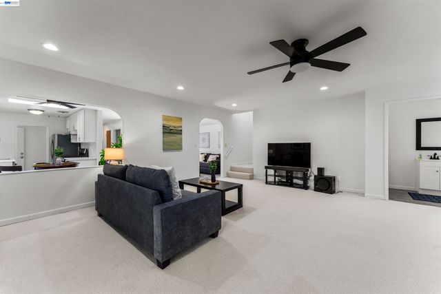 43143 Gatewood St, Fremont, CA 94538