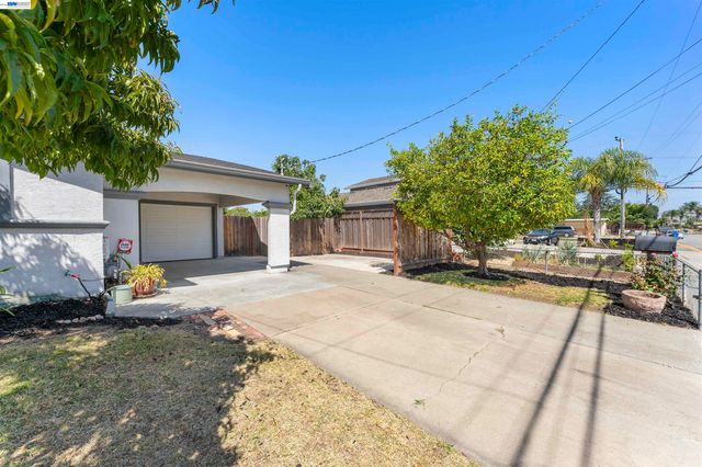 43143 Gatewood St, Fremont, CA 94538