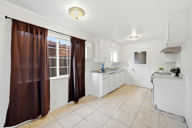 866 McCreery Avenue, San Jose, CA 95116