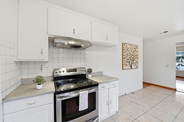 866 McCreery Avenue, San Jose, CA 95116