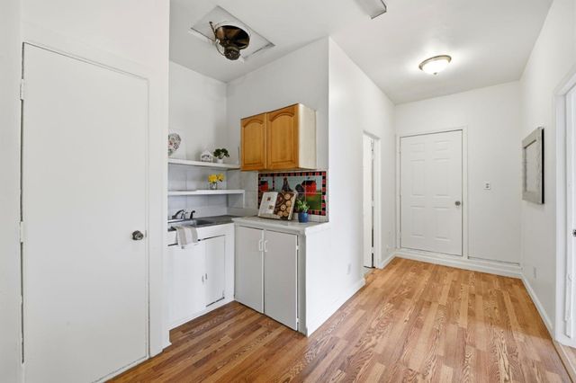 866 McCreery Avenue, San Jose, CA 95116