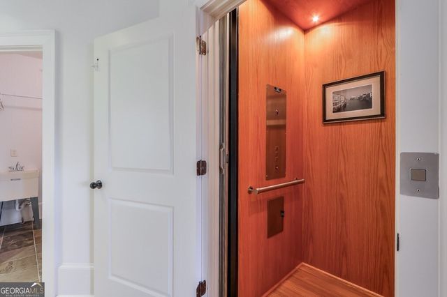 235 Founders Mill Court, Roswell, GA 30075