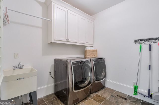 235 Founders Mill Court, Roswell, GA 30075