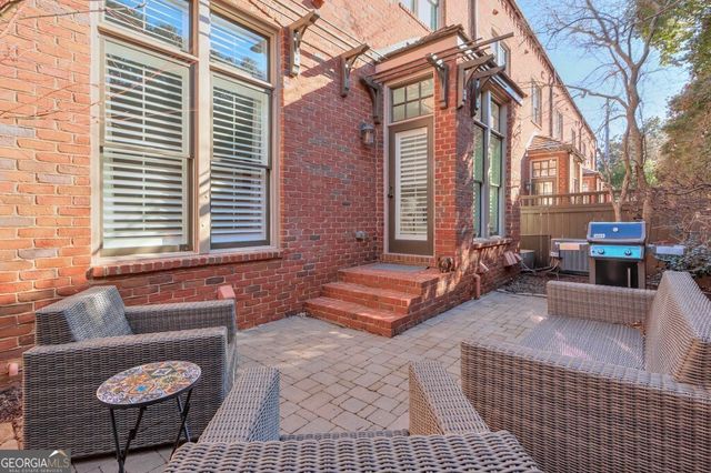 235 Founders Mill Court, Roswell, GA 30075