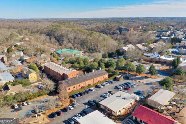 235 Founders Mill Court, Roswell, GA 30075