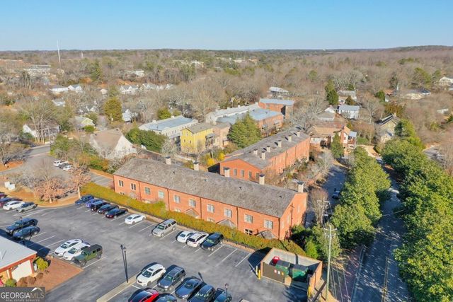 235 Founders Mill Court, Roswell, GA 30075