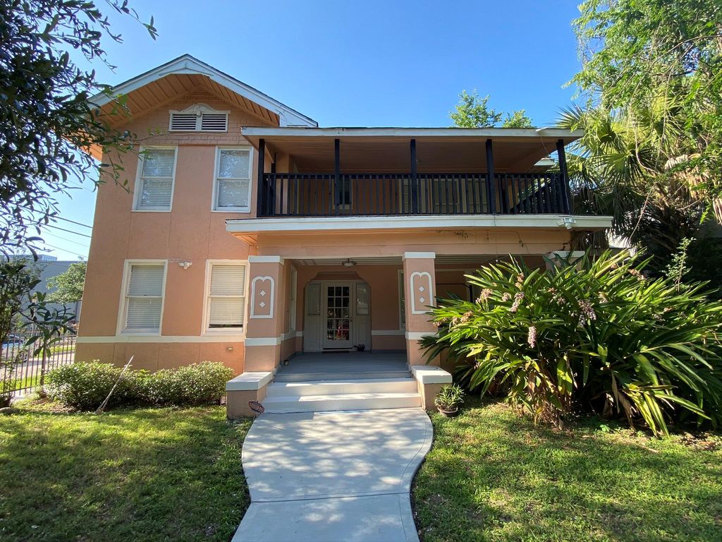520 Sul Ross Street, Houston, TX 77006