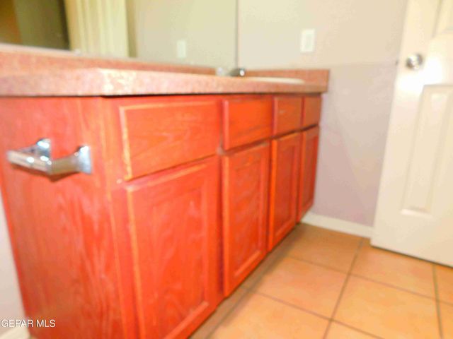 11975 DIANA CANDIA Lane A, El Paso, TX 79936
