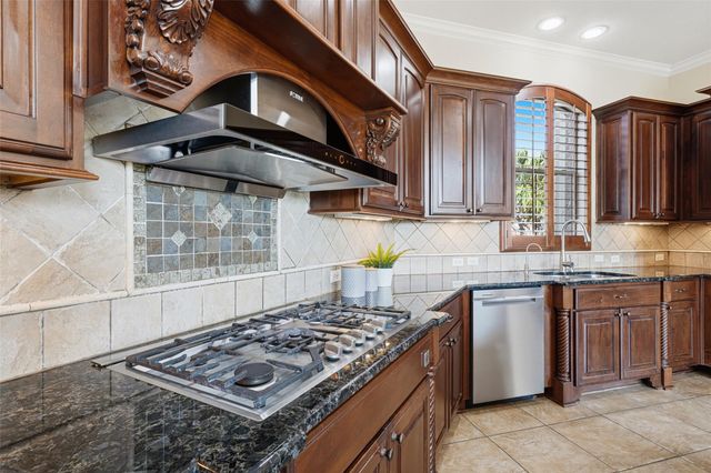 8802 Saxonwood Court, Richmond, TX 77469