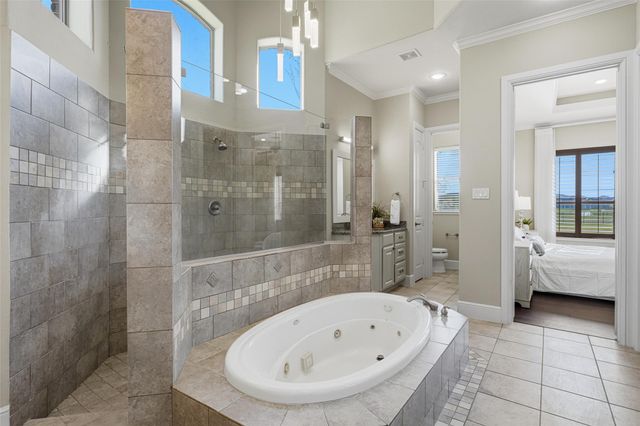 8802 Saxonwood Court, Richmond, TX 77469