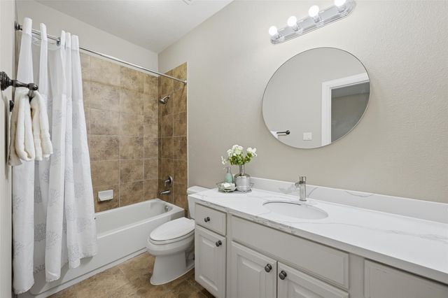 8802 Saxonwood Court, Richmond, TX 77469