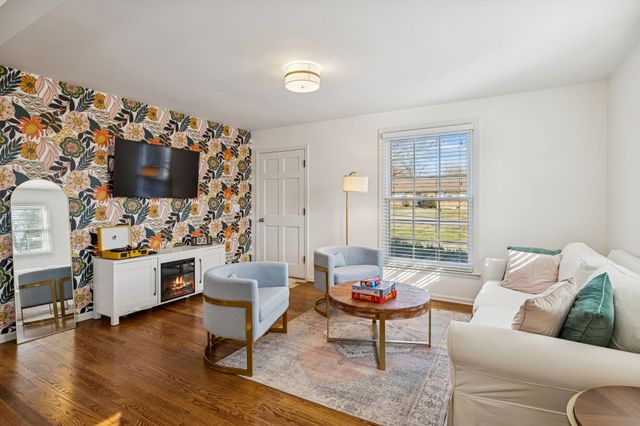 621 W Meade Blvd, Franklin, TN 37064