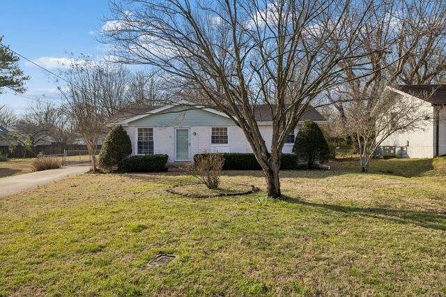 621 W Meade Blvd, Franklin, TN 37064