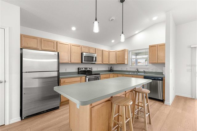 2418 HOPESPRING LOOP, The Villages, FL 32162