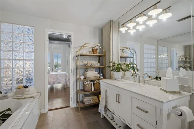 3235 Roswell Road NE 402, Atlanta, GA 30305