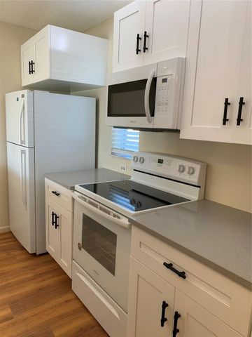 10038 Twin Lakes Drive 10038, Coral Springs, FL 33071