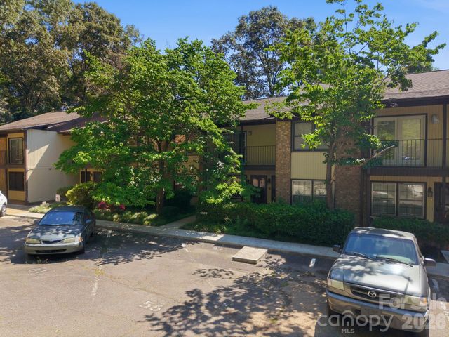 849 Nottingham Drive 61, Gastonia, NC 28054