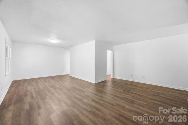849 Nottingham Drive 61, Gastonia, NC 28054