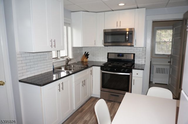 2 Linwood Ter, Caldwell Boro Twp., NJ 07006