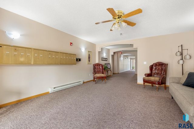 3710 E Peony Pl Place 208, Sioux Falls, SD 57103