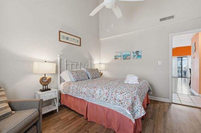 1881 Colony Dr Apt 8T, Surfside Beach, SC 29575