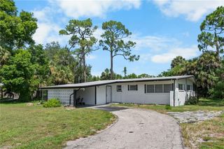 340 Timbruce LN NW, Port Charlotte, FL 33952