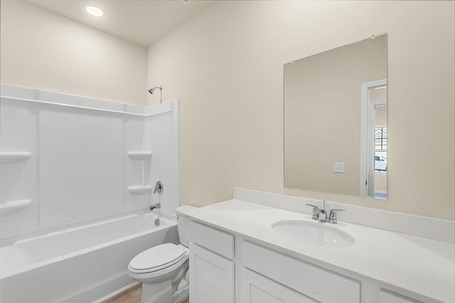 5054 Blackberry Lane, Ravenel, SC 29470