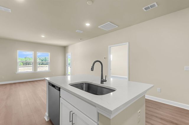 5054 Blackberry Lane, Ravenel, SC 29470