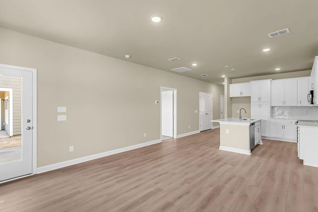 5054 Blackberry Lane, Ravenel, SC 29470