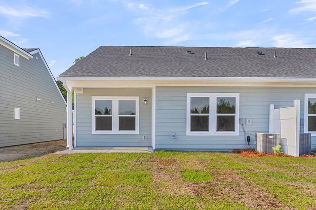 5054 Blackberry Lane, Ravenel, SC 29470