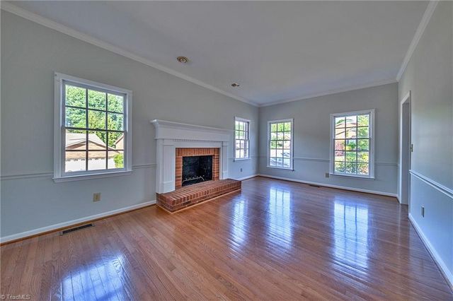4301 Hampton Club Court, Winston-salem, NC 27104