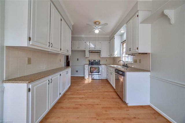 4301 Hampton Club Court, Winston-salem, NC 27104