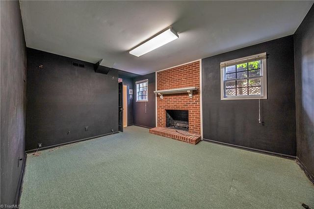 4301 Hampton Club Court, Winston-salem, NC 27104