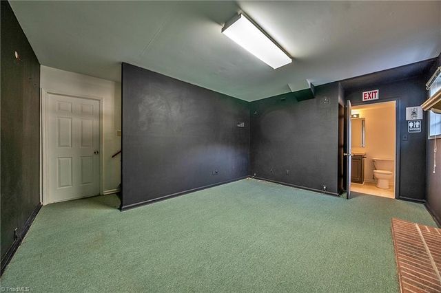 4301 Hampton Club Court, Winston-salem, NC 27104