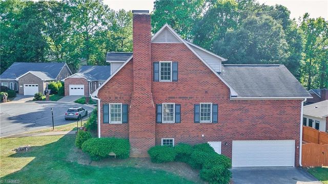4301 Hampton Club Court, Winston-salem, NC 27104