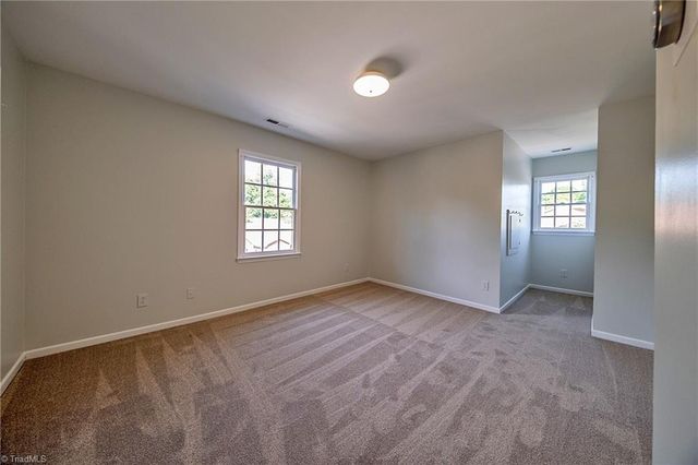 4301 Hampton Club Court, Winston-salem, NC 27104