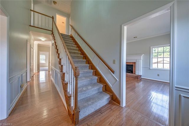 4301 Hampton Club Court, Winston-salem, NC 27104