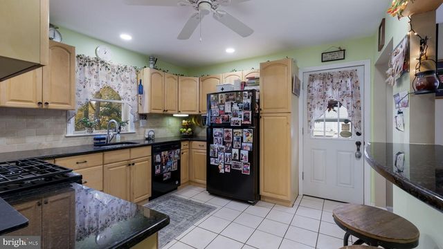 313 OVERLOOK AVE, Willow Grove, PA 19090