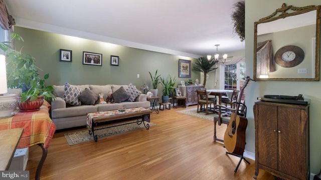 313 OVERLOOK AVE, Willow Grove, PA 19090