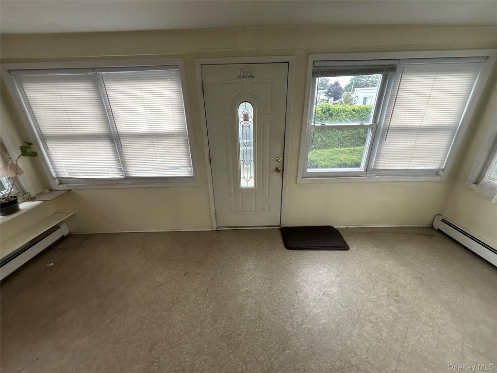 96 California Avenue, Hempstead, NY 11550 — photo 4