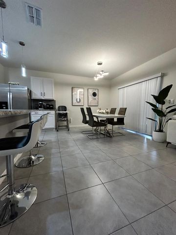 567 BOARDWALK AVENUE, Haines City, FL 33844