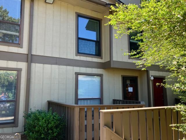 908 Woodcliff Drive, Sandy Springs, GA 30350