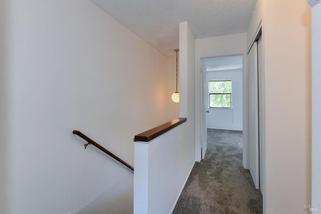 3636 Shelter Creek Dr, Napa, CA 94558