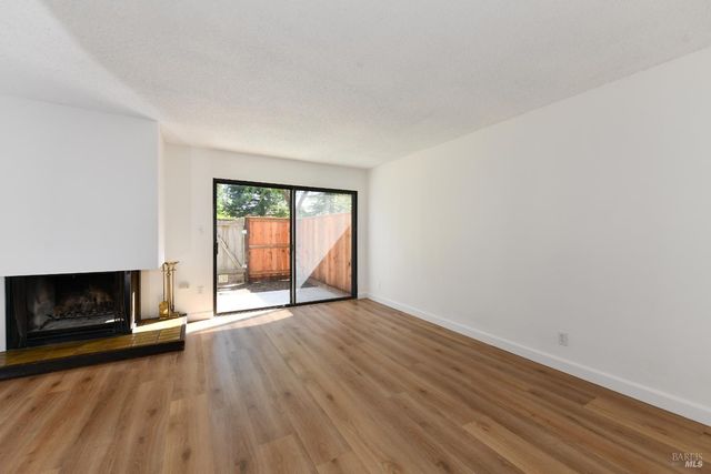 3636 Shelter Creek Dr, Napa, CA 94558