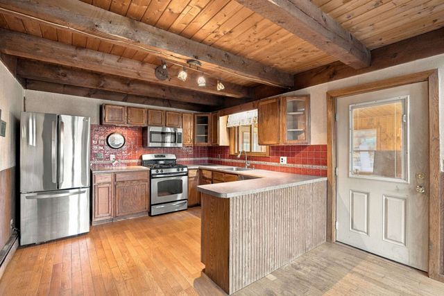 24 Damsite Road, Barnstead, NH 03225