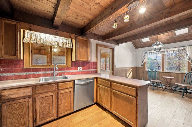 24 Damsite Road, Barnstead, NH 03225