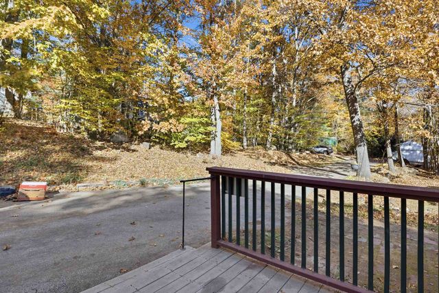 24 Damsite Road, Barnstead, NH 03225