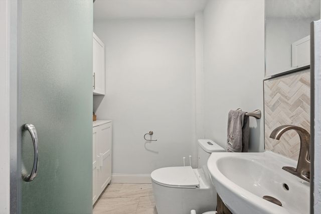 90 Irving St 2, Millis, MA 02054